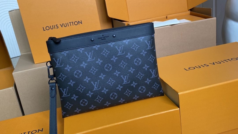 LV Clutch Bags